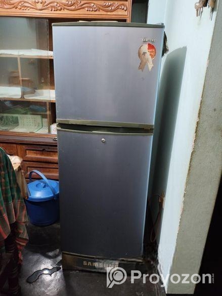 Fridge for sell