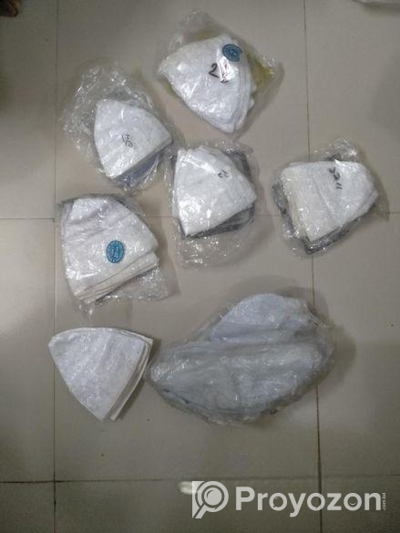 টুপি বিক্রি হবে নতুন