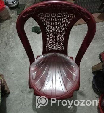টেবিল চেয়ার বিক্রি হবে