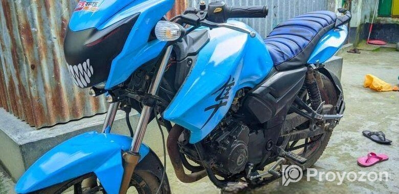 TVS APACHE RTR 150 . 2018