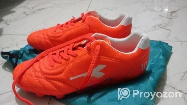 Polaris Hit 10 Football Boot For Sell