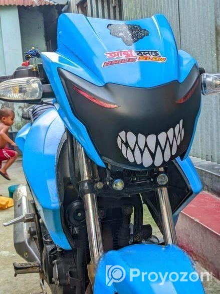 TVS APACHE RTR 150 . 2018