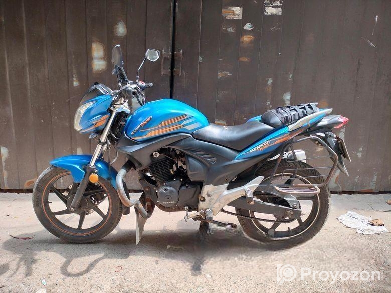 Runner KnightRider . 2019