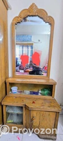 সেগুন কাঠের ড্রেসিং টেবিল