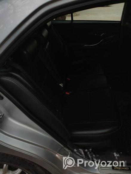 Toyota Premio . 2025