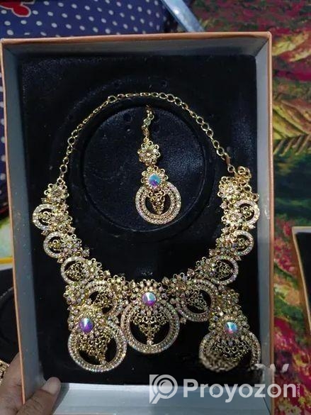 জুয়েলারি সেট কিনুন