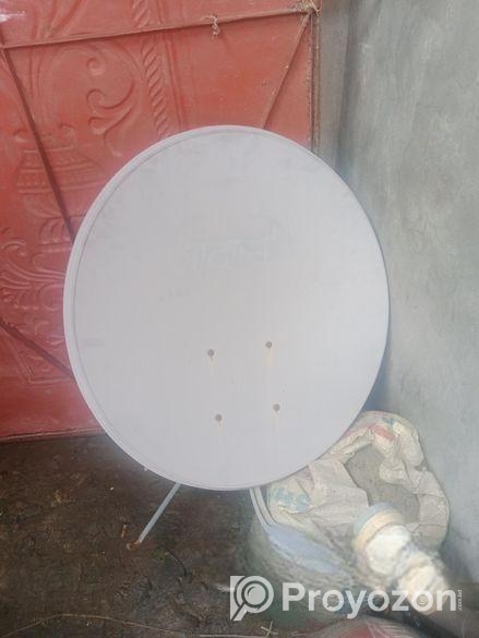 দুই সেট আকাশ টিভি বিক্রি করা হবে