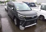 Toyota Voxy RA KIRAMIKI HYBRID 2020