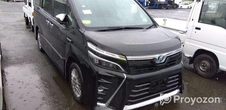 Toyota Voxy RA KIRAMIKI HYBRID 2020