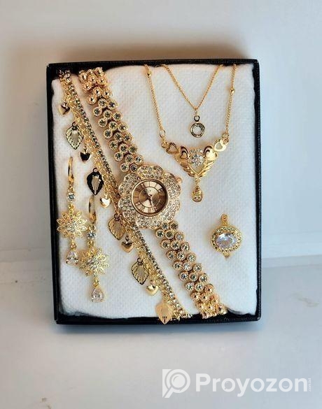 মেয়েদের ঘরি