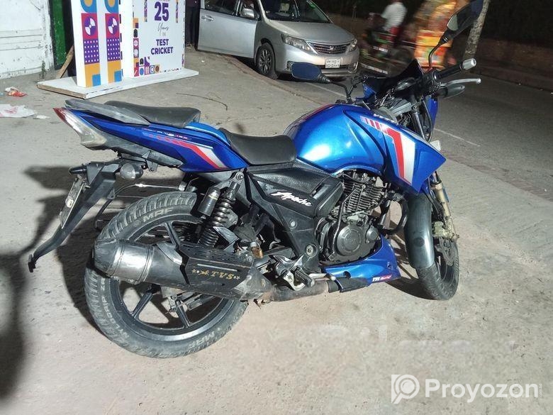 TVS Apache RTR 2v 2017