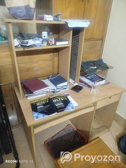 Computer Table Sell Post