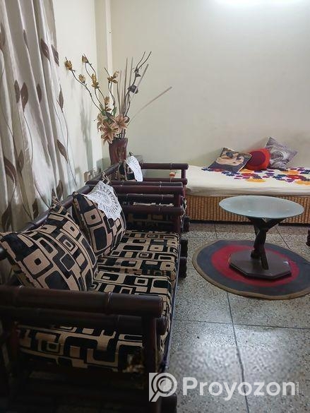 সেগুন কাঠের সোফা