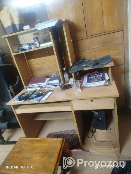 Computer Table Sell Post