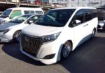 Toyota Esquire GI PREMIUM HYBRID 2020