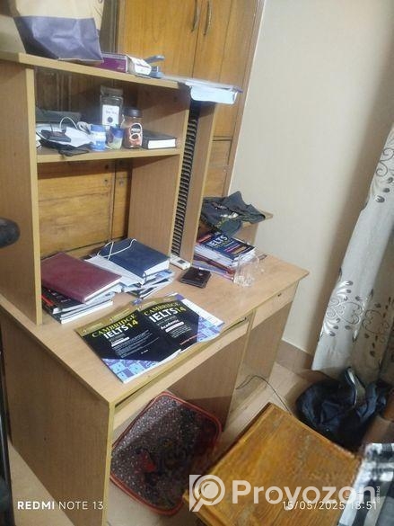 Computer Table Sell Post