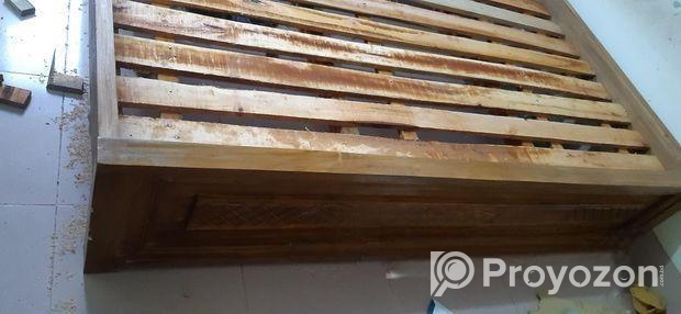 ফ্রেশ খাট বিক্রি হবে