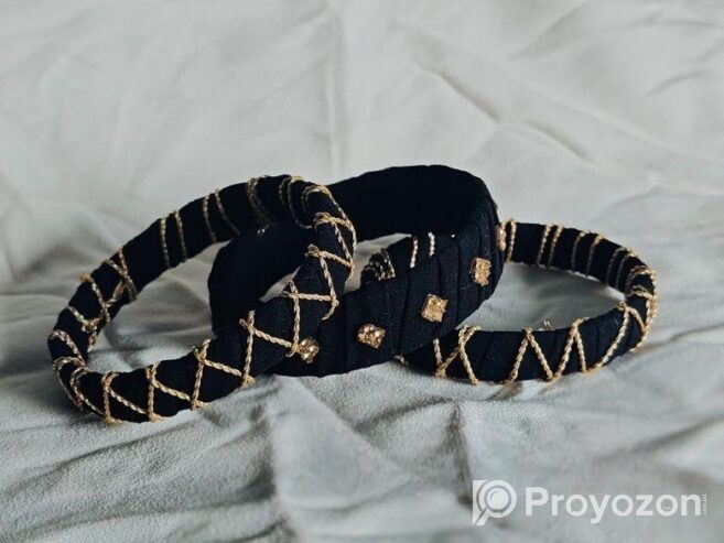 Bracelets sell hobe