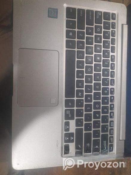 Asus i5 8 gen 8gb rem ss256 1tb had