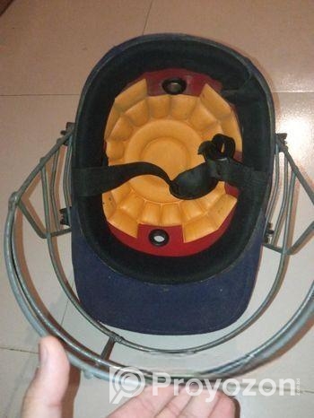 Cricket Helmet Sell Post