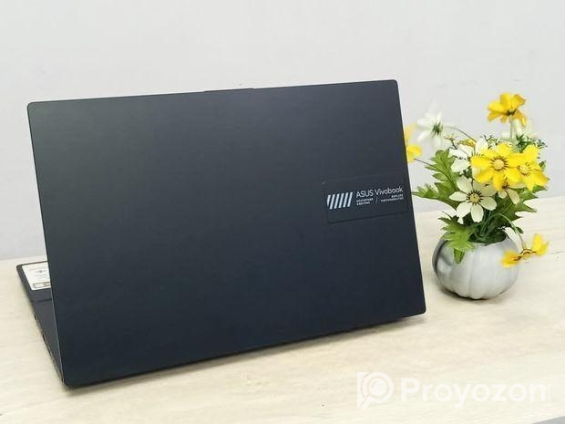 7520U 512ssd 8gb ram new condition