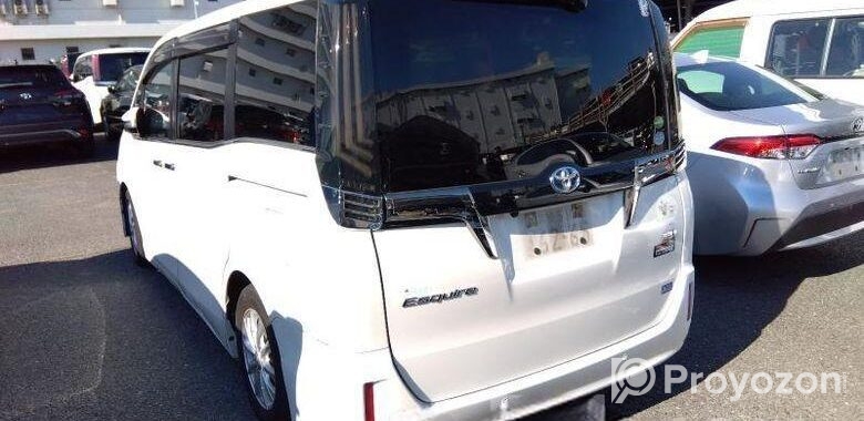 Toyota Esquire GI PREMIUM HYBRID 2020