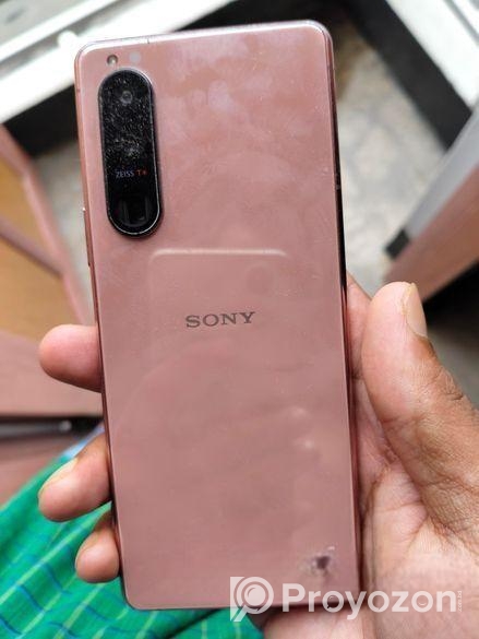 Sony Xperia 5 mark 3 (Used)