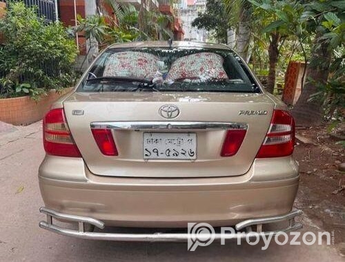 Toyota Premio . 2003