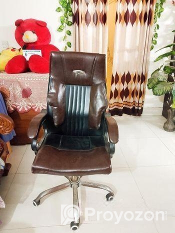 অফিস চেয়ার বিক্রি হবে