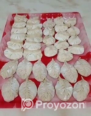 Frozen Momo