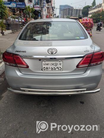 Toyota Premio F 2016