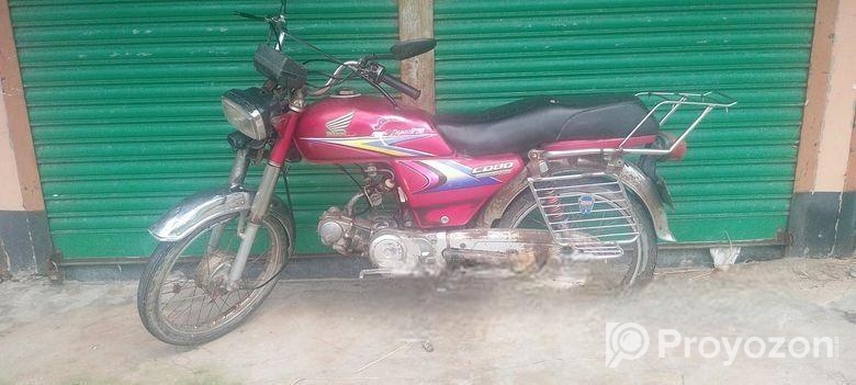 Honda CD . 2010