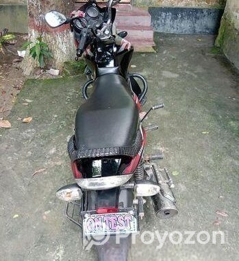 Bajaj Discover 2012