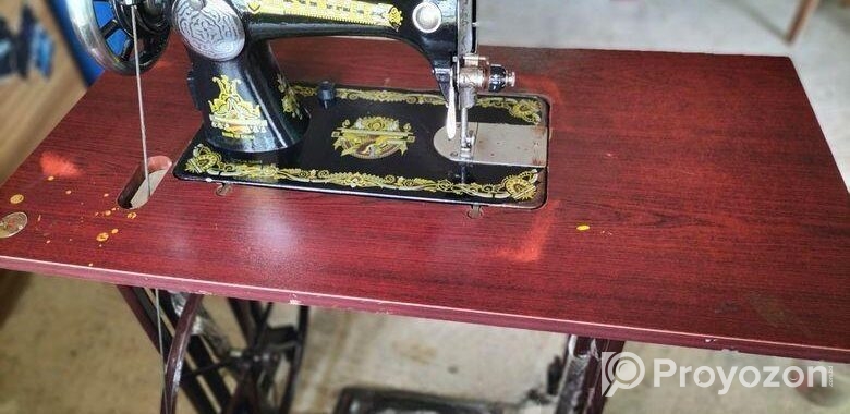 Sewing mashine