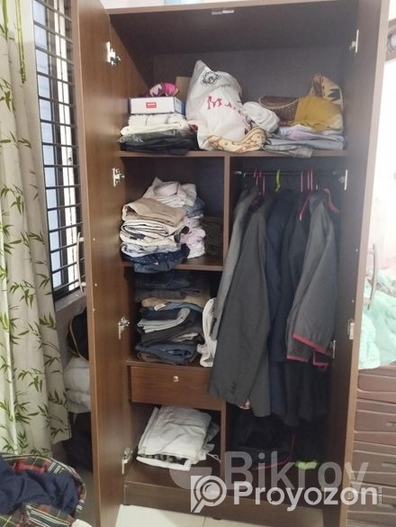 রিগাল আলমিরা (একদাম নো বার্গেইনিং)