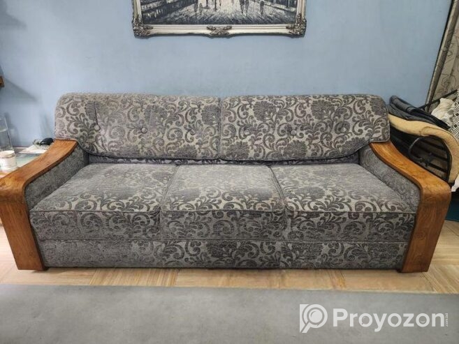 Customized sofa set with center table