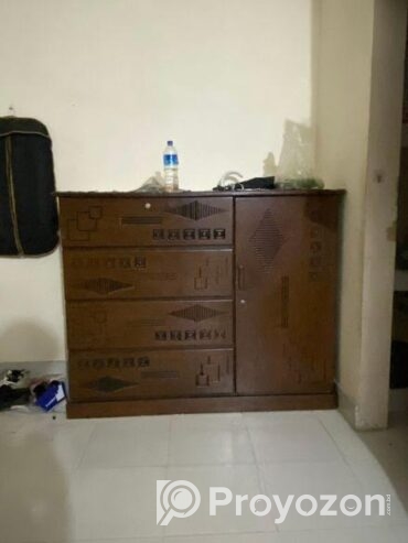 ৫ ফিট বাই ৪ ওয়ারড্রব