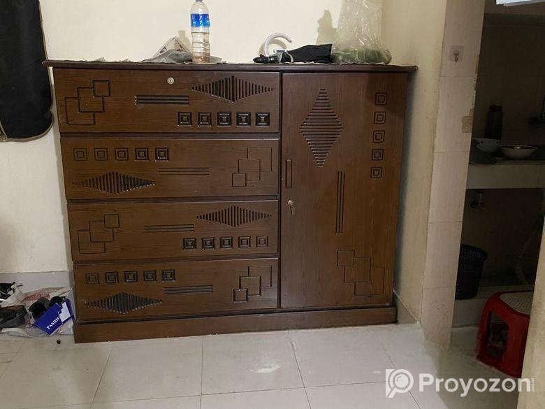 ৫ ফিট বাই ৪ ওয়ারড্রব