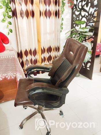 অফিস চেয়ার বিক্রি হবে