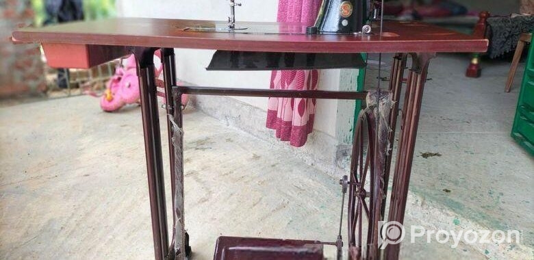 Sewing mashine Sell Post