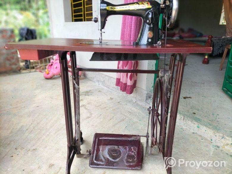 Sewing mashine Sell Post