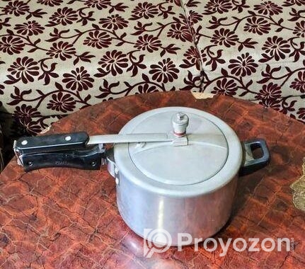 প্রেসার কুকার বিক্রি হবে