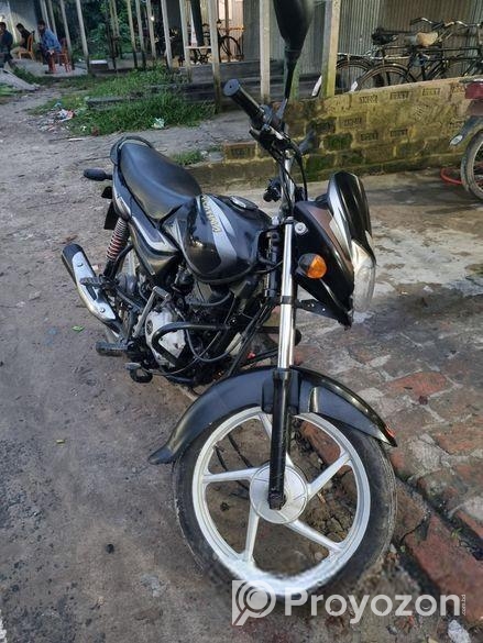 Bajaj Platina 100 . 2020
