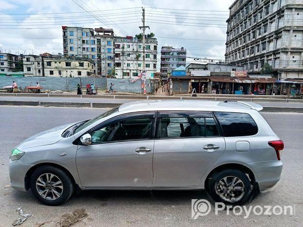 Toyota Axio X Fielder 2011