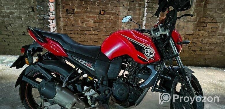 Yamaha FZS . 2015
