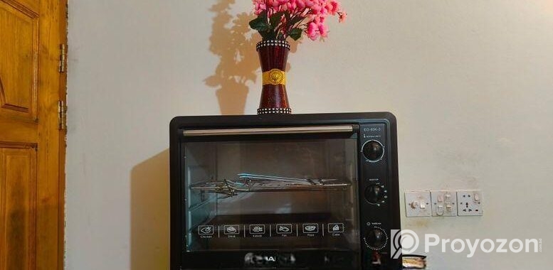 Electric oven (sharp brand 6 month use only)