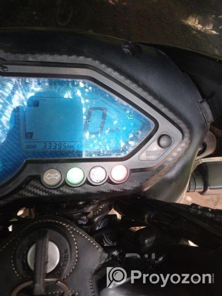 Bajaj Pulsar 150 . 2019