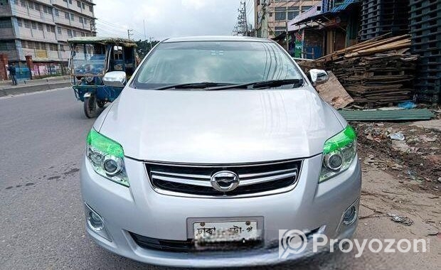 Toyota Axio X Fielder 2011