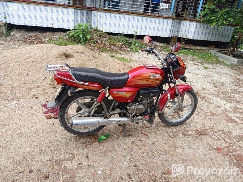 Hero Splendor . 2013