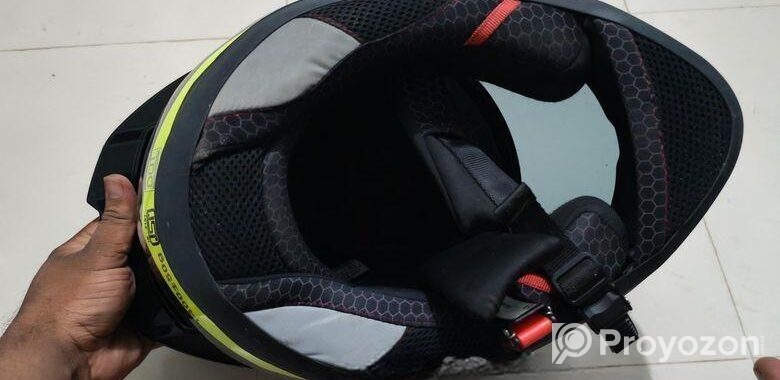 Aerostar helmet Sell Hobe